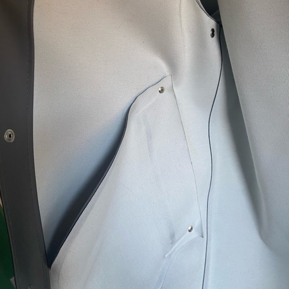 Stockholm grey raincoat - Picture 8 of 11